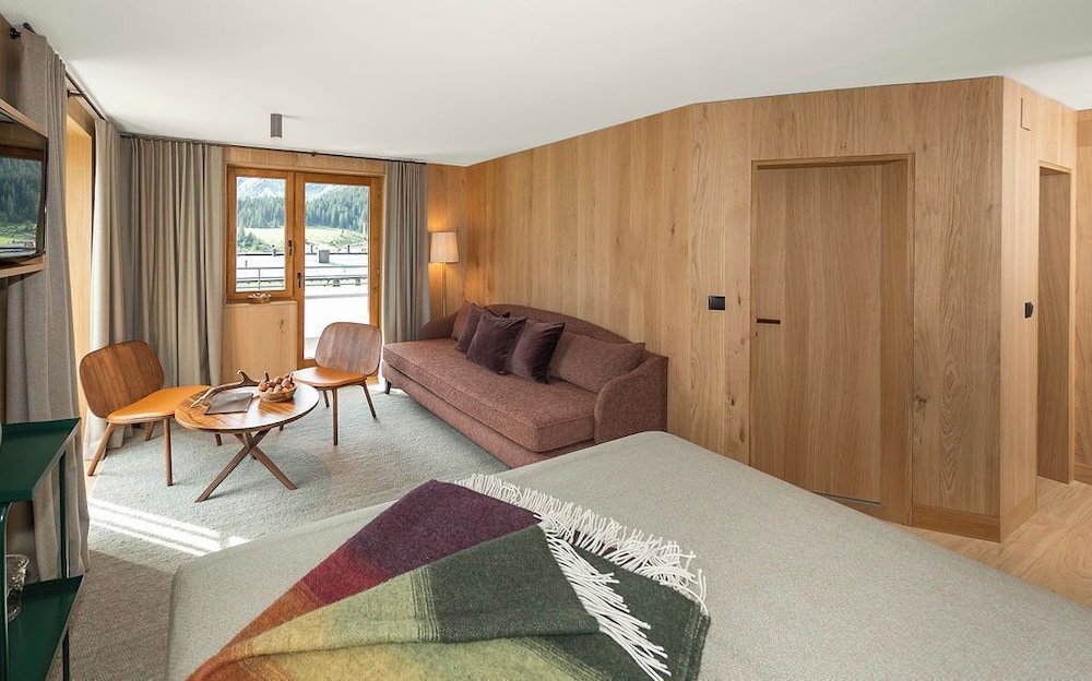 Deluxe Double Room photo 3