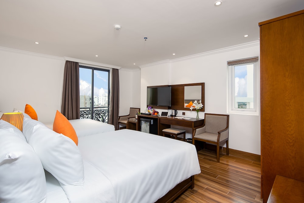 Premier Twin Room - Photo 6