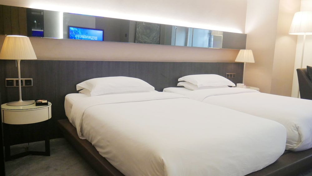 Basic Double Room photo 2