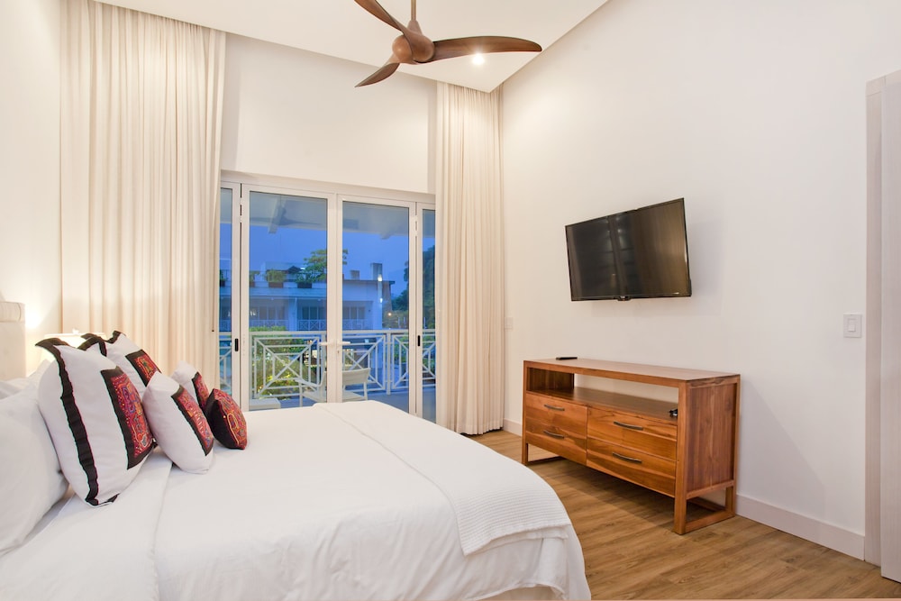 Signature Villa