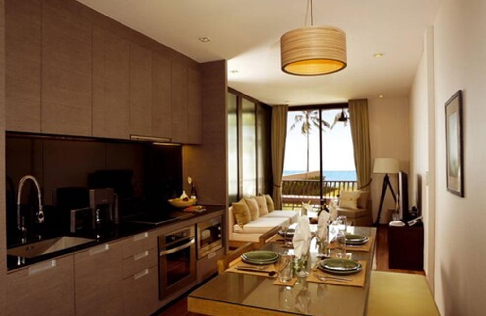 Two Bedroom  Suites Seaview with Free Minibar - Photo 6