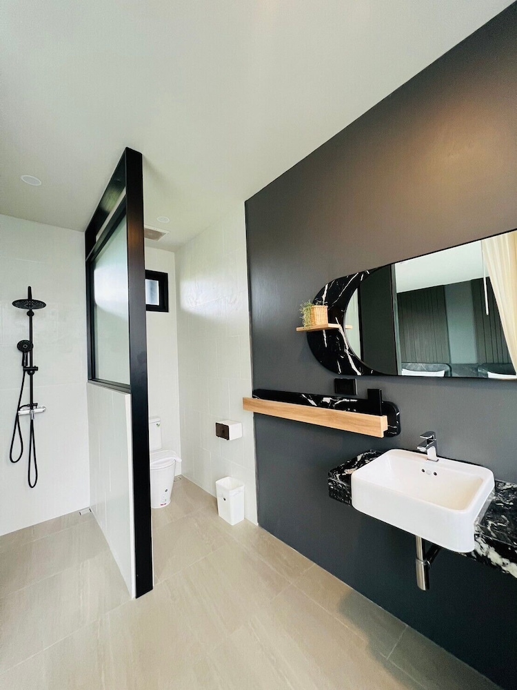Superior Twin Room - Photo 2