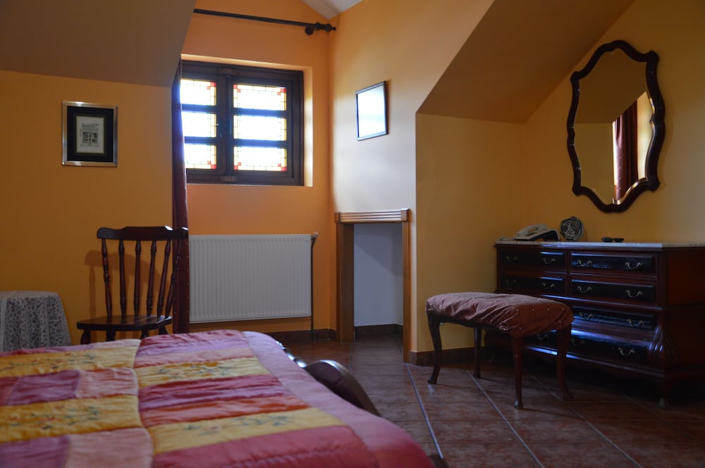 Standard Double Room, Private Bathroom photo 3