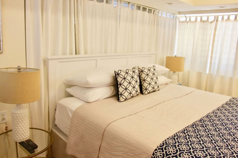 White House Villa, 3 bedrooms, Beach Front photo 3