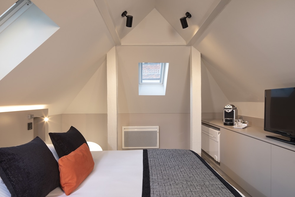 Executive Double Room - Photo 5