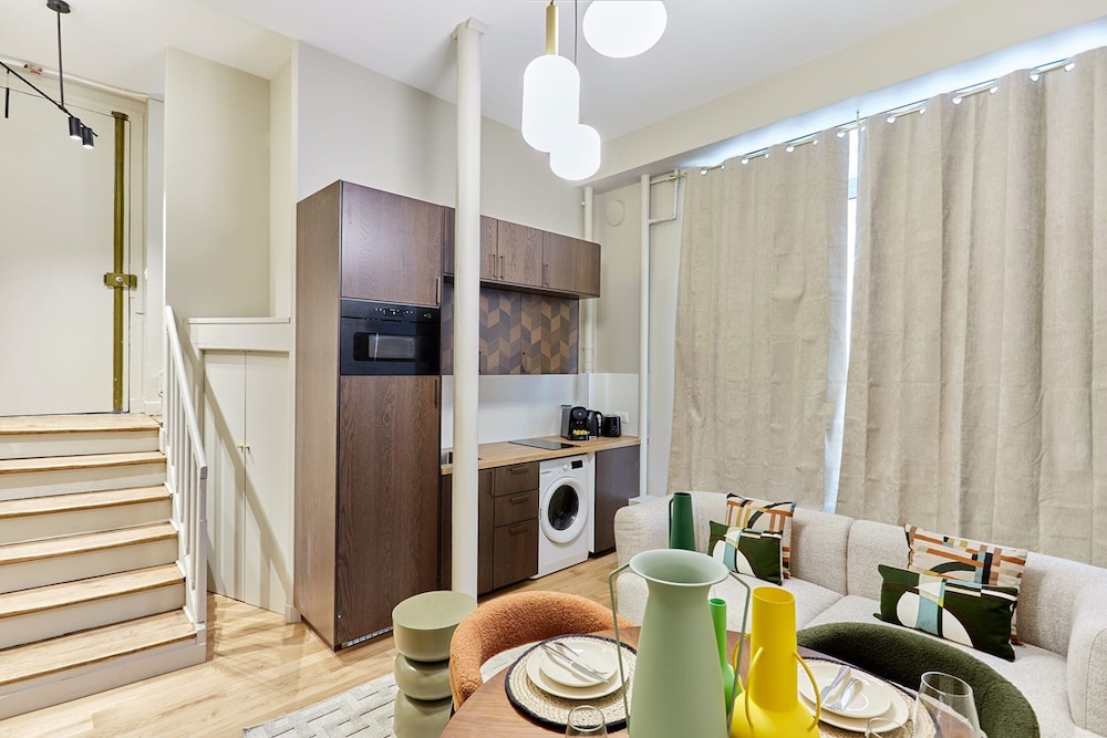Apartment photo 3