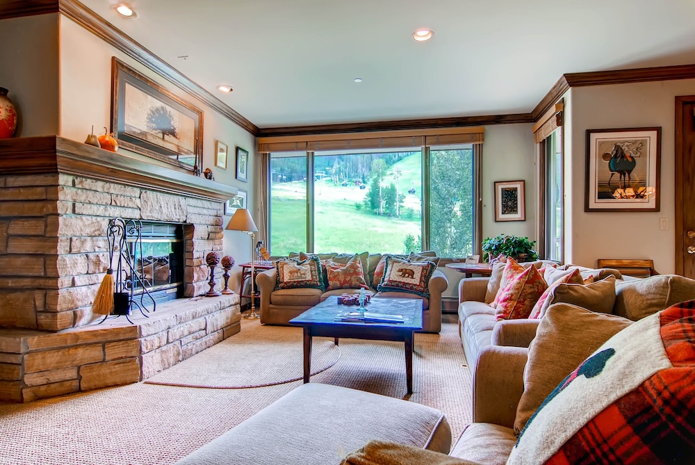 Highlands Slopeside 3 Bedroom photo 1