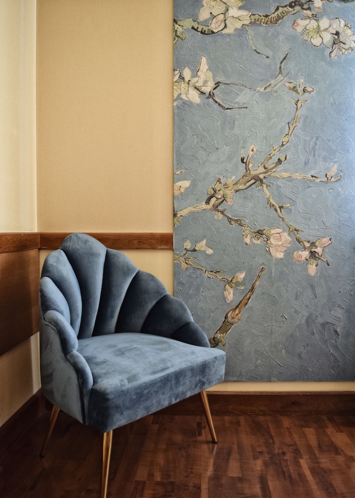 Double Room - Photo 13