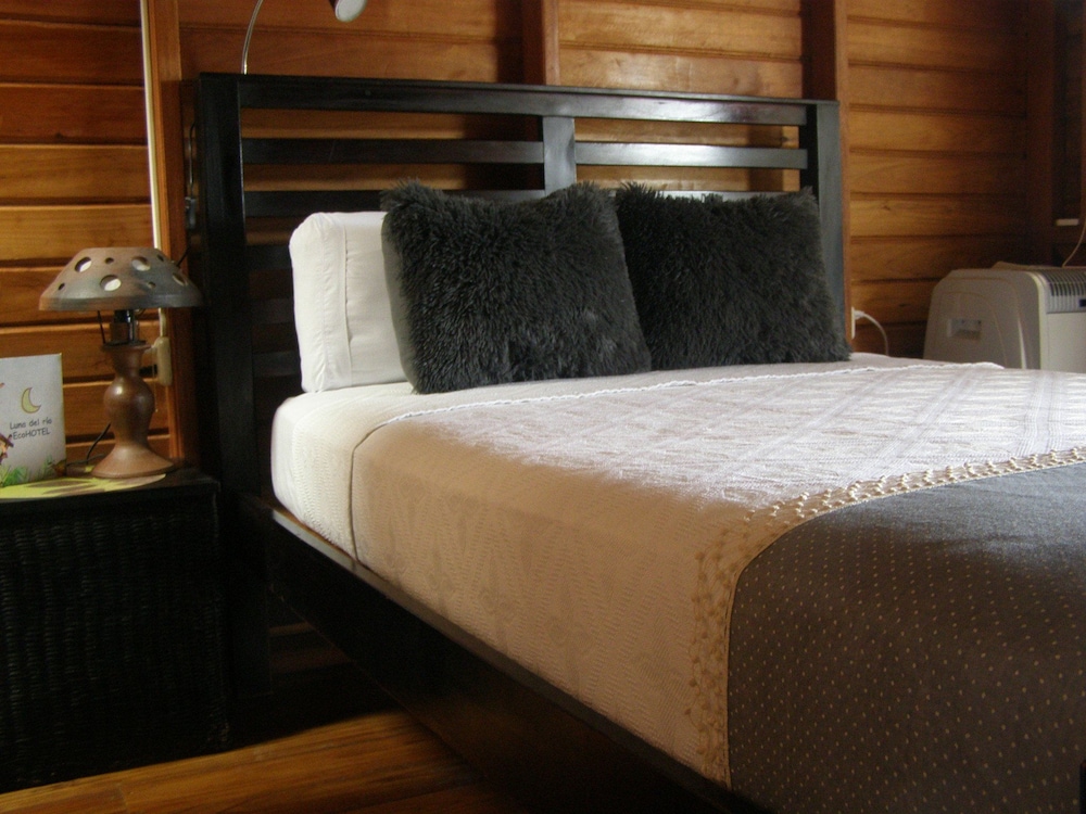 Room, Balcony photo 1