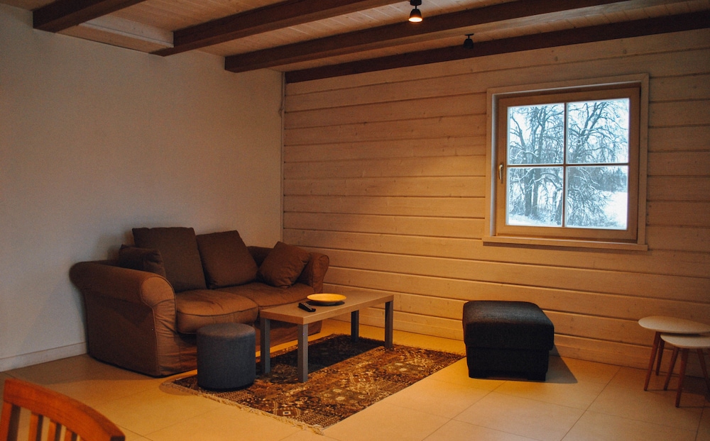 Cottage photo 2