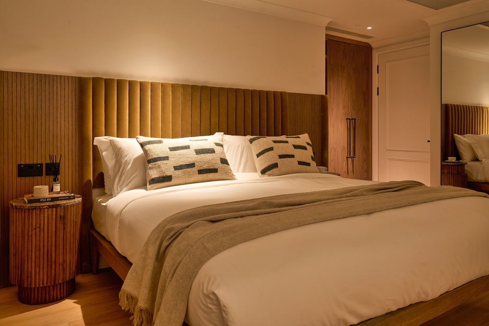Superior Super King Room photo 3