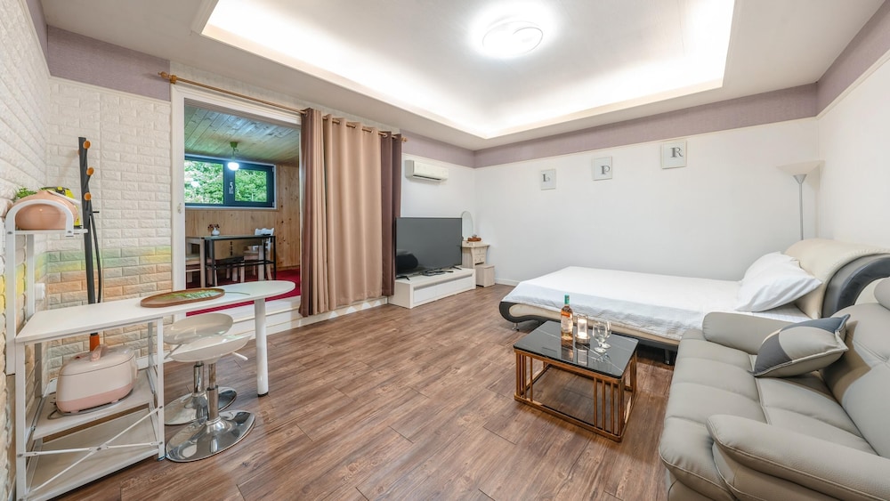 Basic Room, 1 Bedroom (flora)