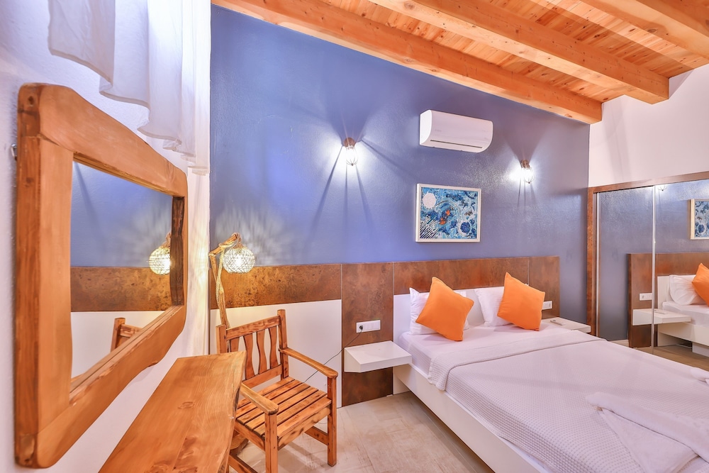 Double Room - Photo 1