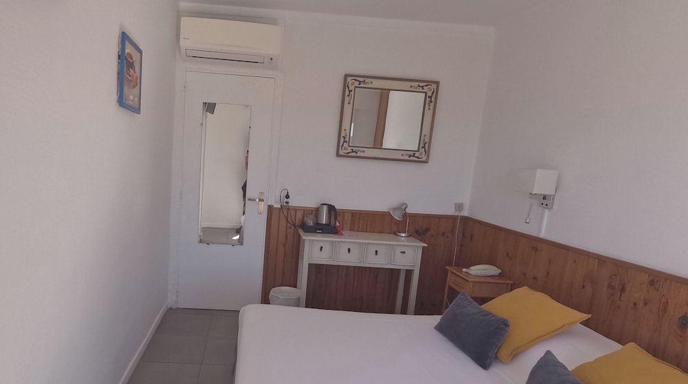 Comfort Quadruple Room, Sea View photo 2