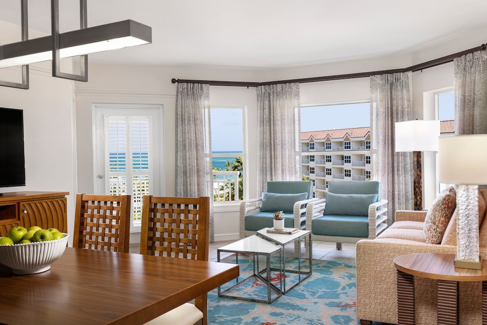 Villa, 1 Bedroom, Balcony - Photo 1