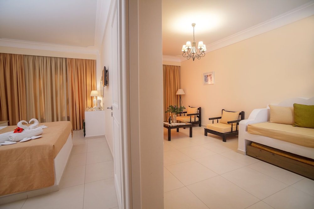 Duplex, Sea View