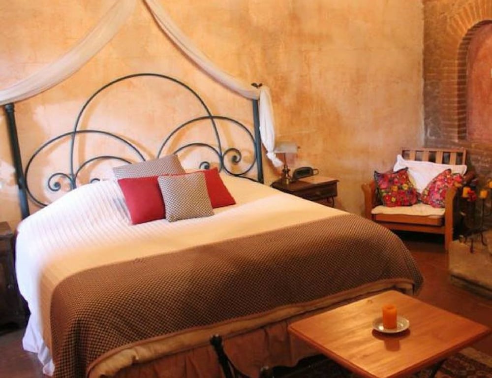 Standard Room, 1 Queen Bed, Non Smoking photo 1