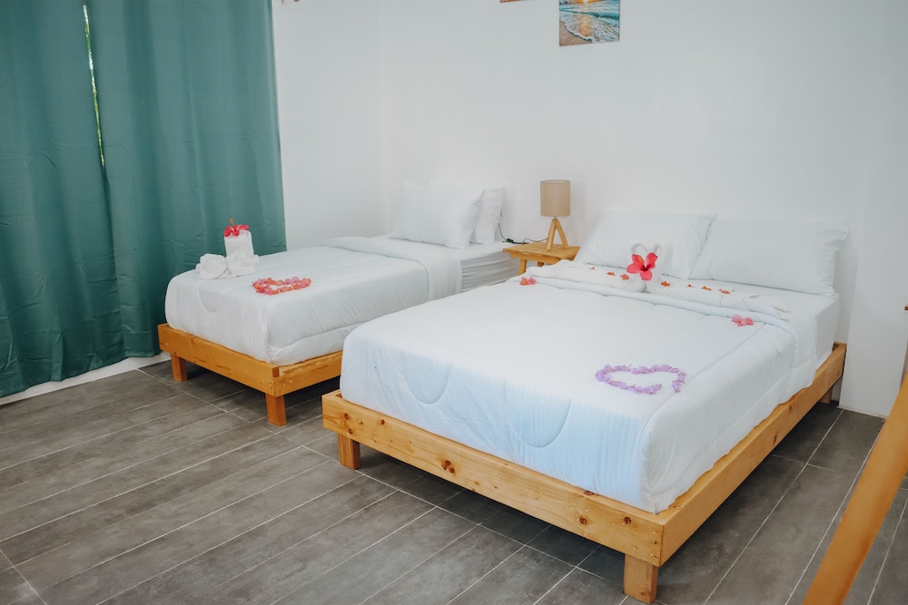 Deluxe Twin Room, Partial Sea View