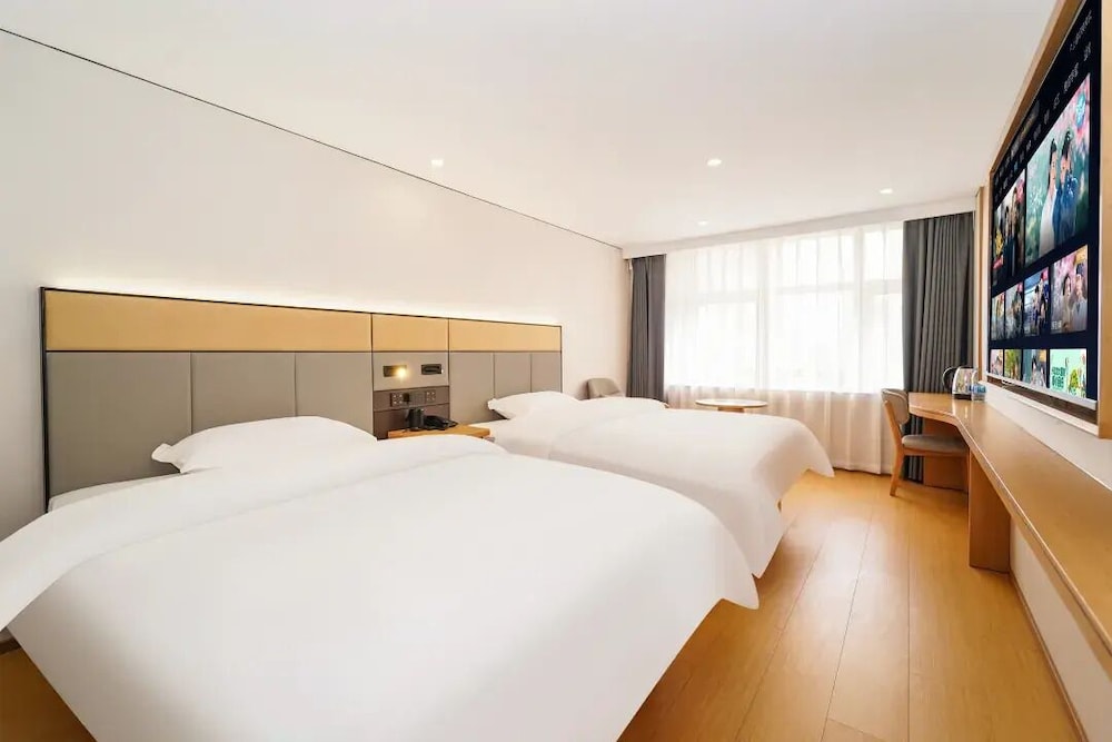Family Twin Room