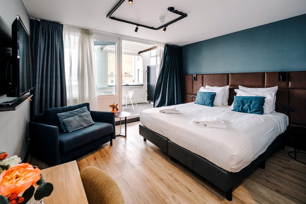 Deluxe Double Room, Balcony, Sea View - Photo 4