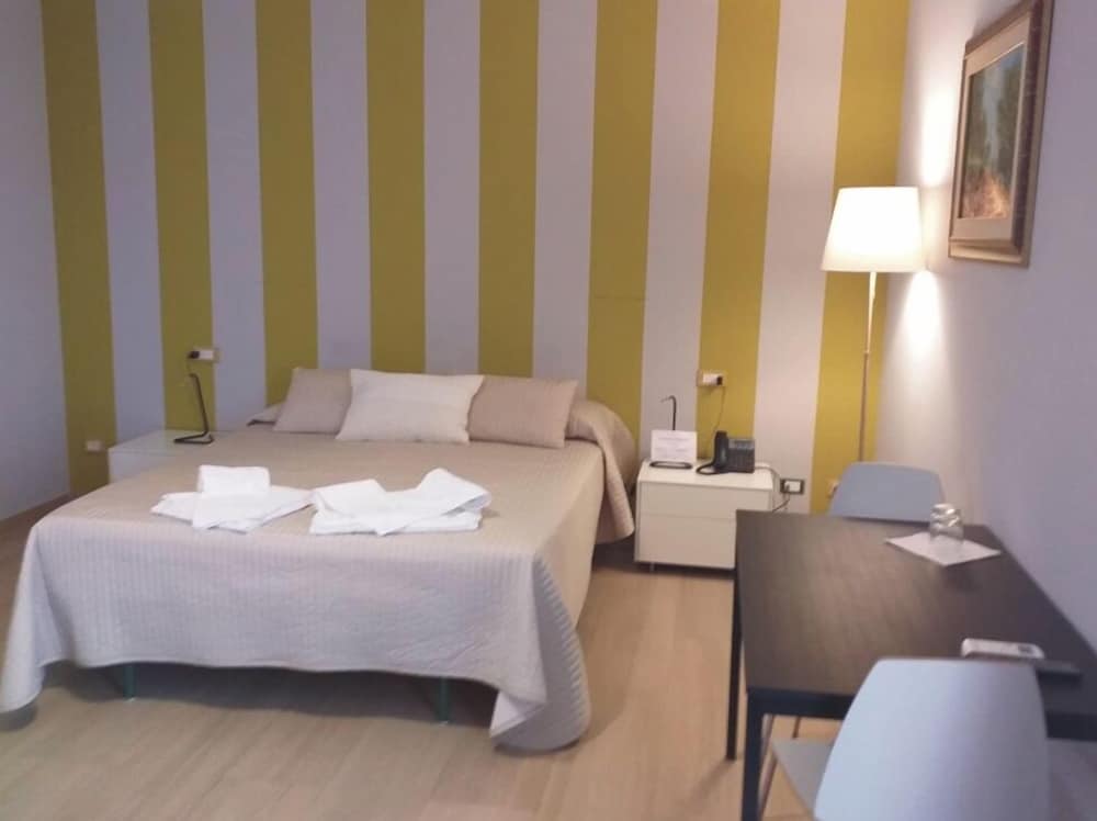 Superior Apartment, Kitchen, Garden Area