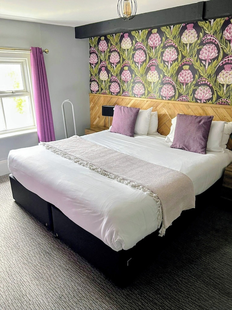 Superior Double Room, 1 King Bed, River View