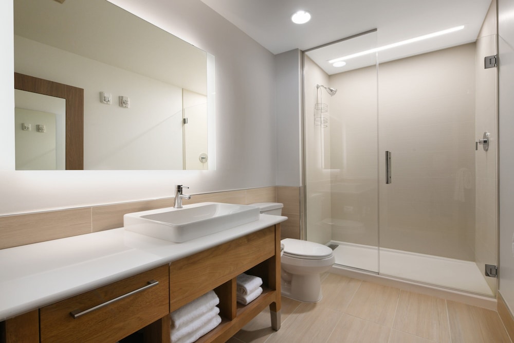 Studio, Multiple Beds (Hearing Accessible) - Photo 6