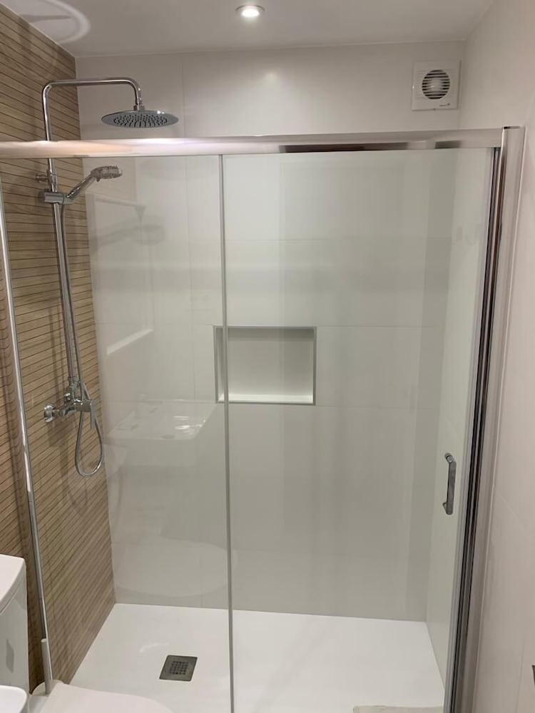 Apartamento Familiar, Balcón