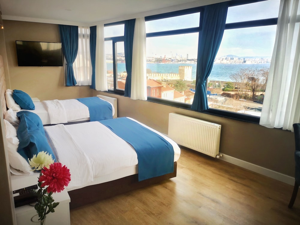 Deluxe Room with Panoramic Sea View photo 2