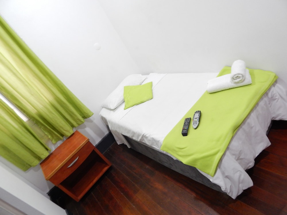 Single Room photo 2