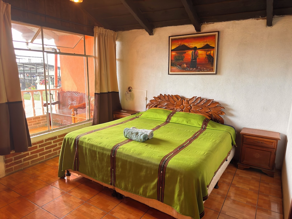 Comfort Room, Lake View photo 1