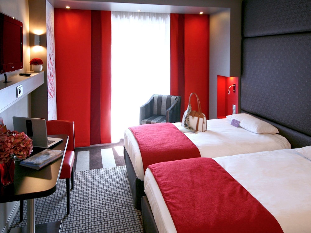 Privilege, Room, 2 Twin Beds