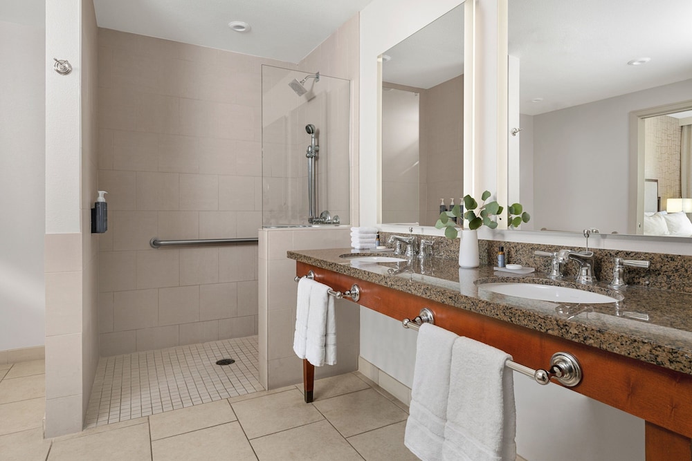 Villa, 2 Bedrooms, Balcony - Photo 14