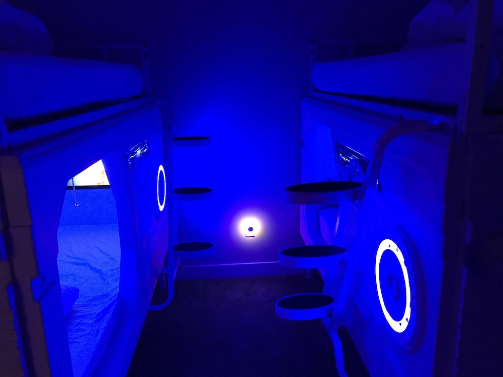 Luxury Shared Dormitory photo 3
