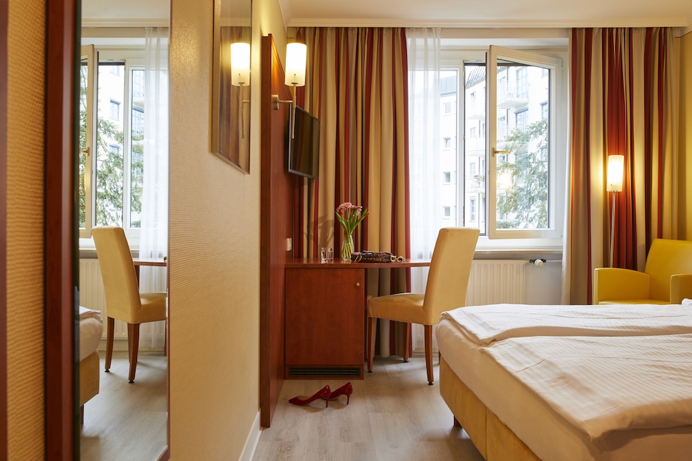 Standard Double Room - Photo 1