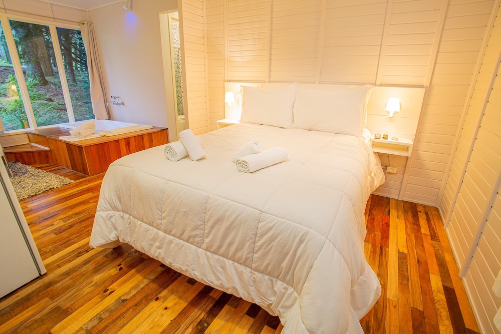Deluxe Chalet photo 3