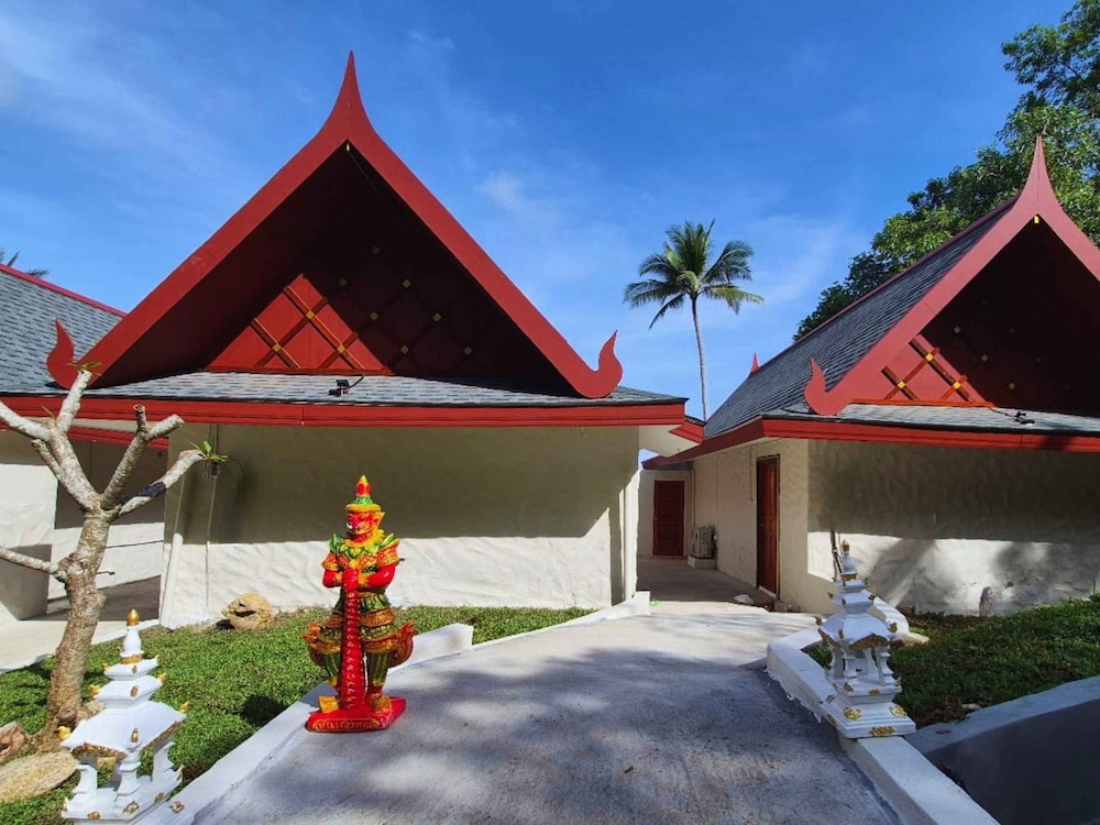 Seaview Terrace - Photo 4