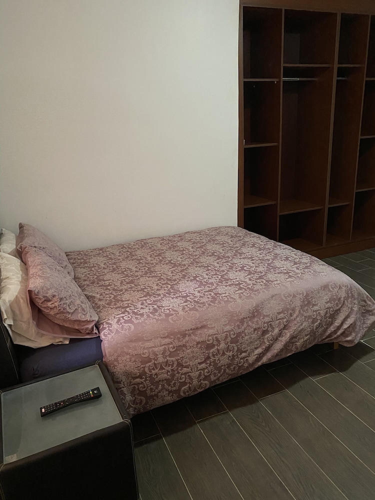 Apartment photo 1