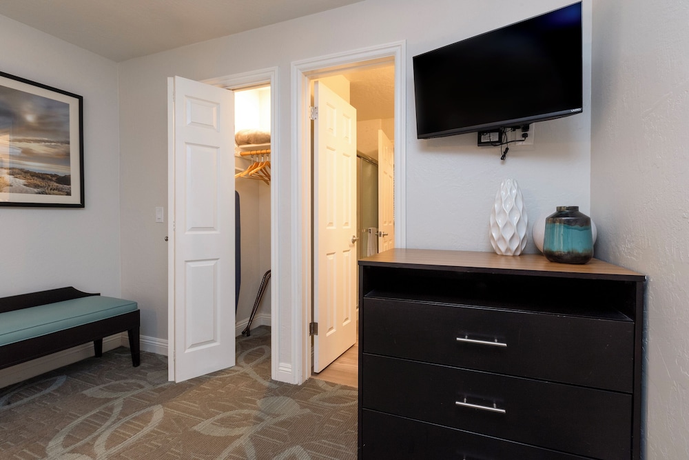 Junior Suite, 1 Bedroom - Photo 14