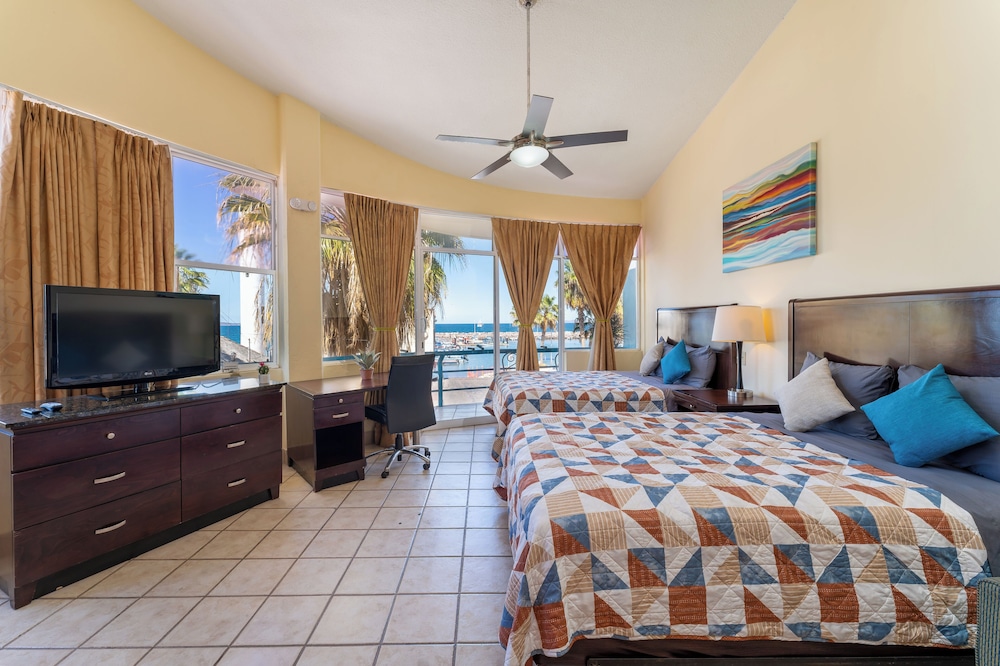 Superior Quadruple Room photo 1