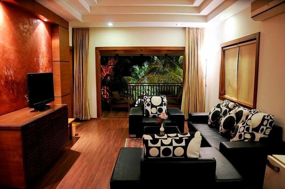 Honeymoon Suite photo 3