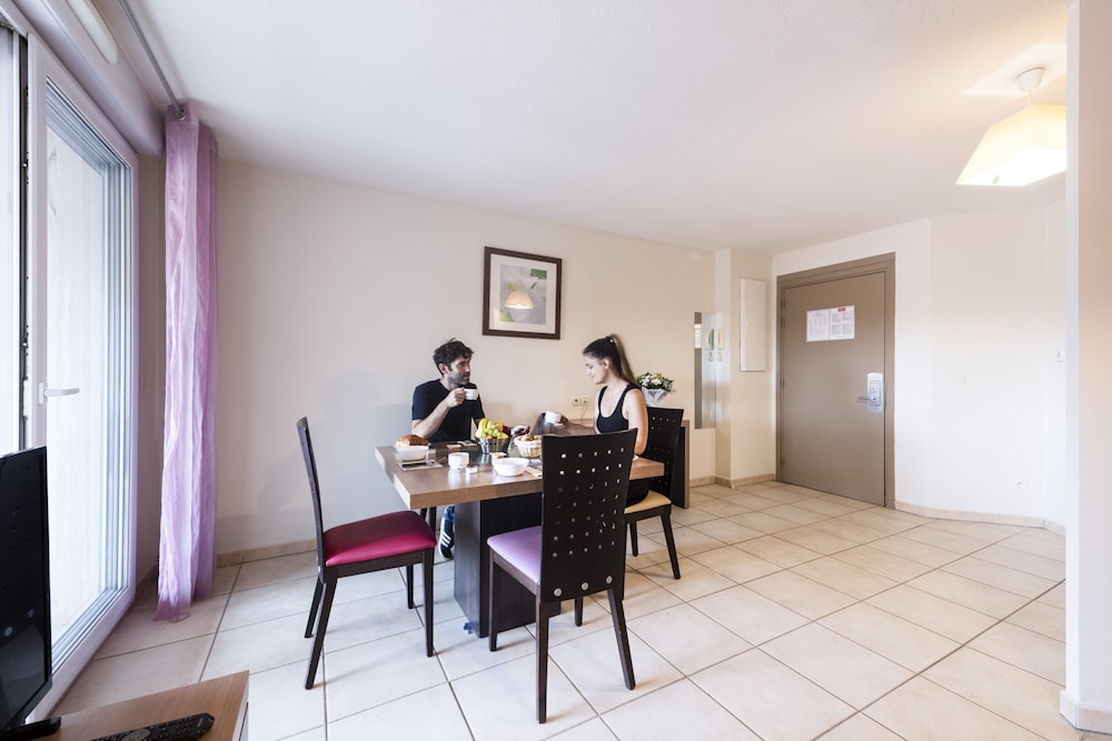 Apartment, 1 Bedroom (for 4) - Photo 2