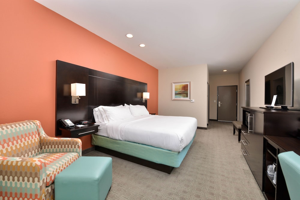 Suite with Two Queen Beds - Hearing Accessible