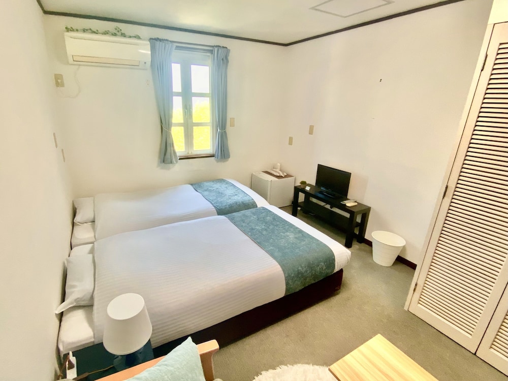Deluxe Twin Room, Non Smoking - Photo 2