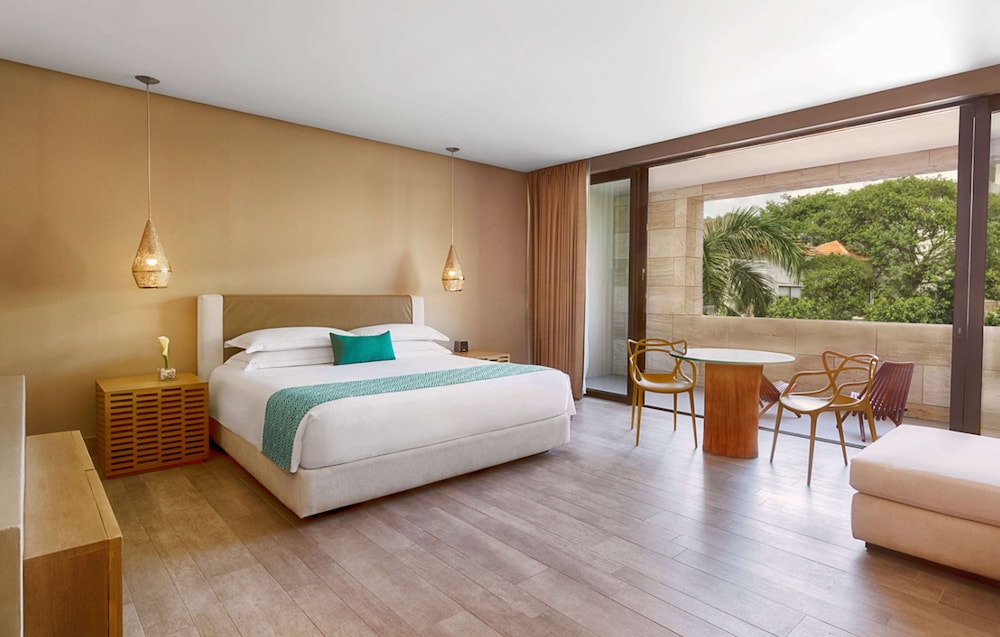 Junior Suite, 1 King Bed