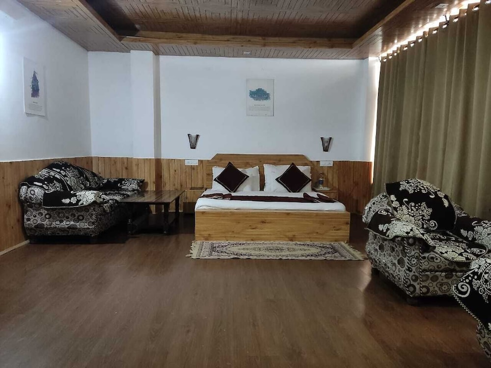 Luxury Double Room, Hill View