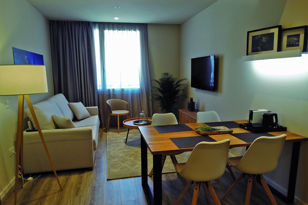 Deluxe Apartment, 1 Bedroom - Photo 8