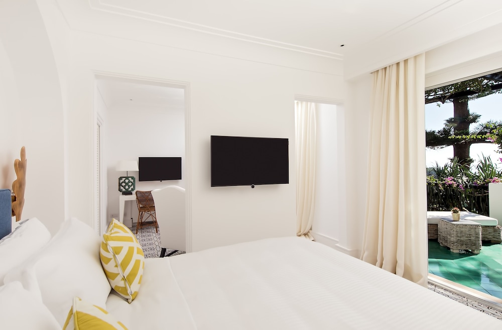 Premier Room, Terrace, Sea View