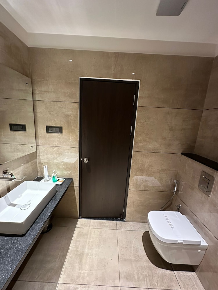 Executive Triple Room photo 2