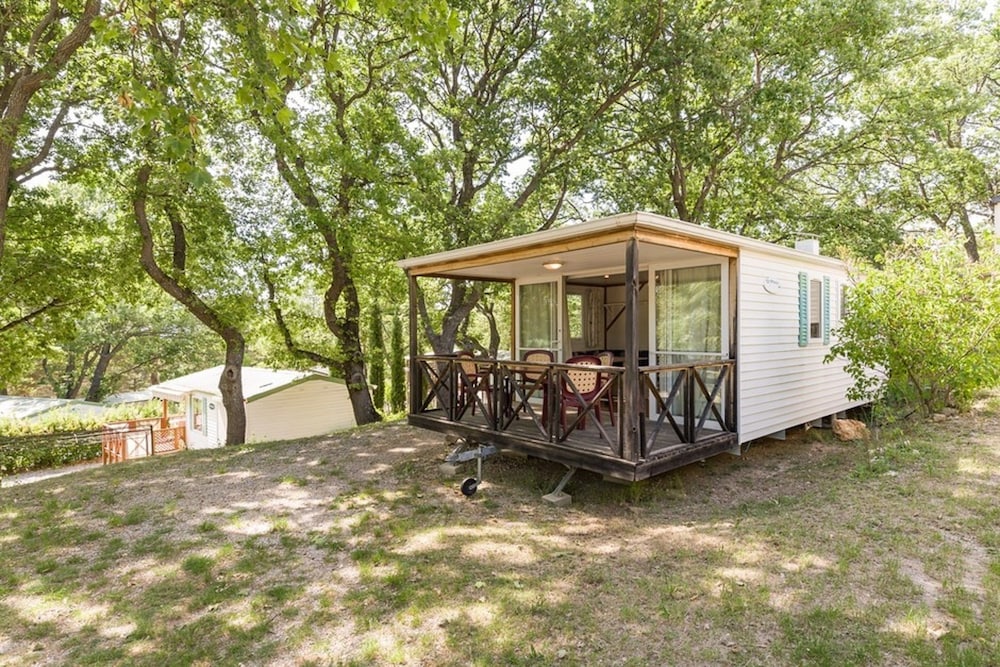 Comfort Mobile Home, Multiple Beds, Non Smoking photo 2